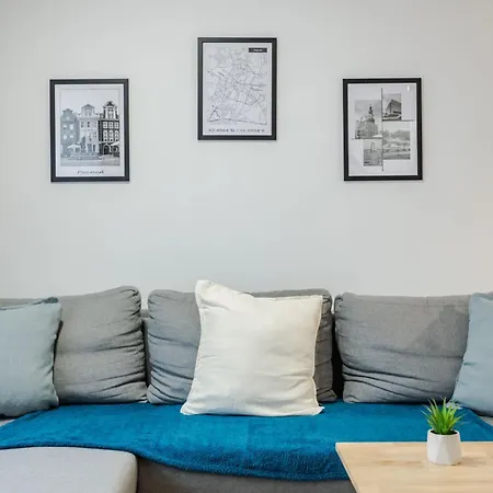 Wawrzyniaka Very Berry Modern For 6 Guests Near Old Zoo By Renters 公寓 波兹南