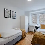 Apartman Wawrzyniaka Very Berry Modern For 6 Guests Near Old Zoo By Renters *