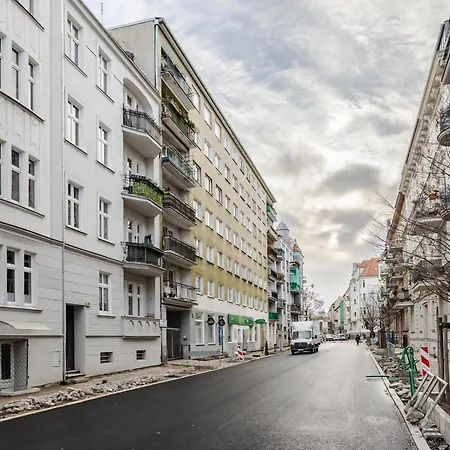 아파트 Wawrzyniaka Very Berry Modern For 6 Guests Near Old Zoo By Renters *