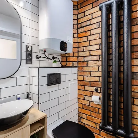 Wawrzyniaka Very Berry Modern For 6 Guests Near Old Zoo By Renters *