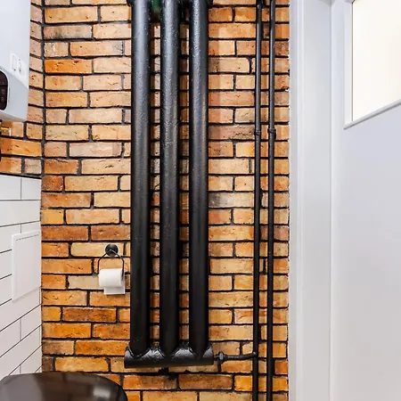 Wawrzyniaka Very Berry Modern For 6 Guests Near Old Zoo By Renters Poznań
