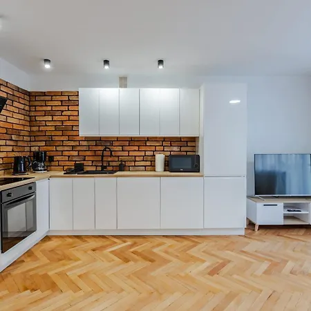 Lägenhet Wawrzyniaka Very Berry Modern For 6 Guests Near Old Zoo By Renters *