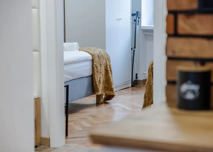 Wawrzyniaka Very Berry Modern For 6 Guests Near Old Zoo By Renters Apartamento Poznan