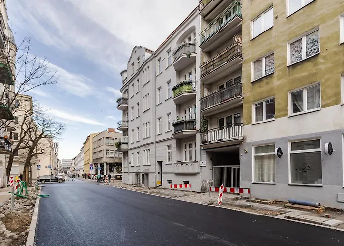 Wawrzyniaka Very Berry Modern For 6 Guests Near Old Zoo By Renters Apartamento *